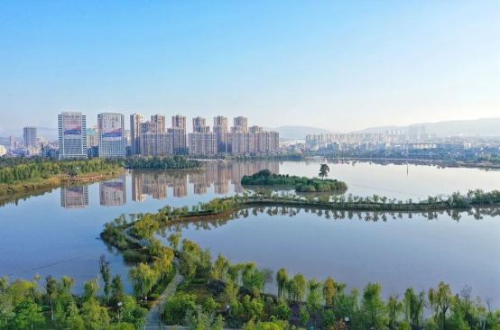文明創(chuàng)建丨楚雄市：拓展城市綠色空間 共享綠色品質(zhì)生活